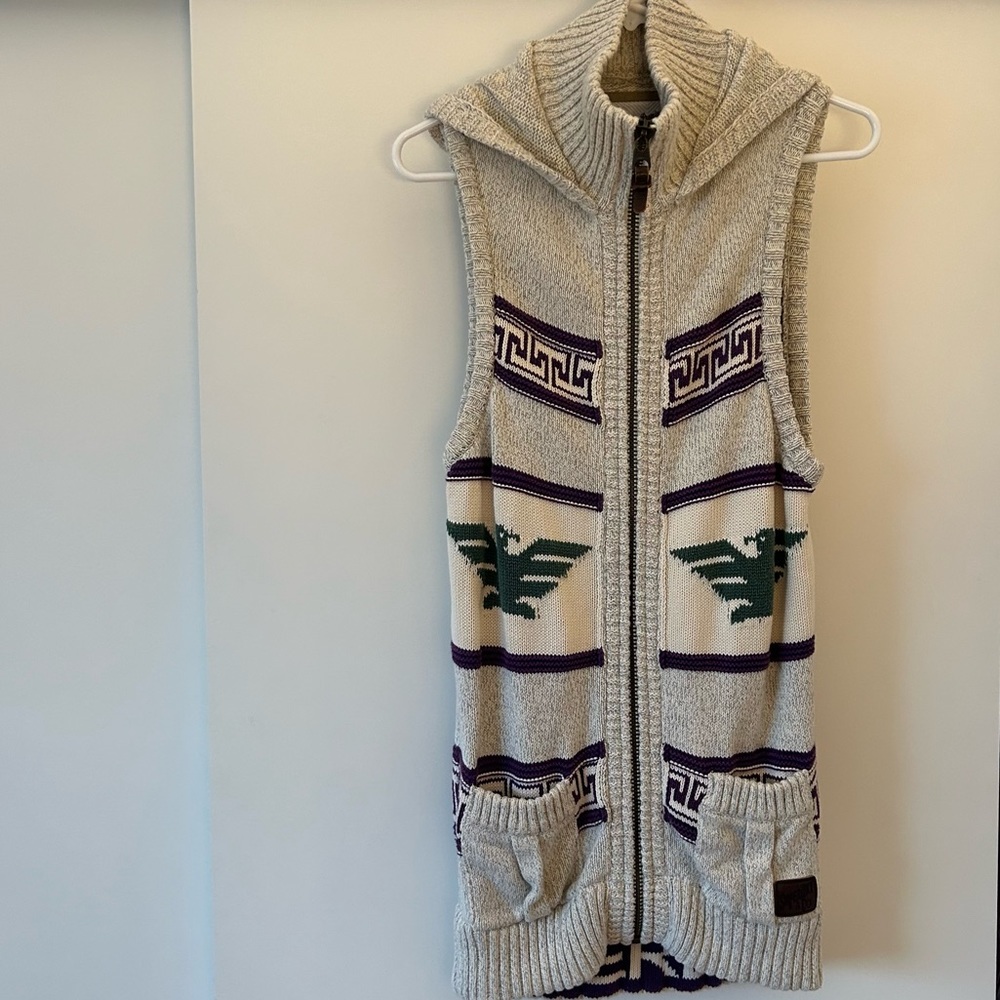 SuperDry and Co’s Size M premium dry goods Long Vest Green Eagle